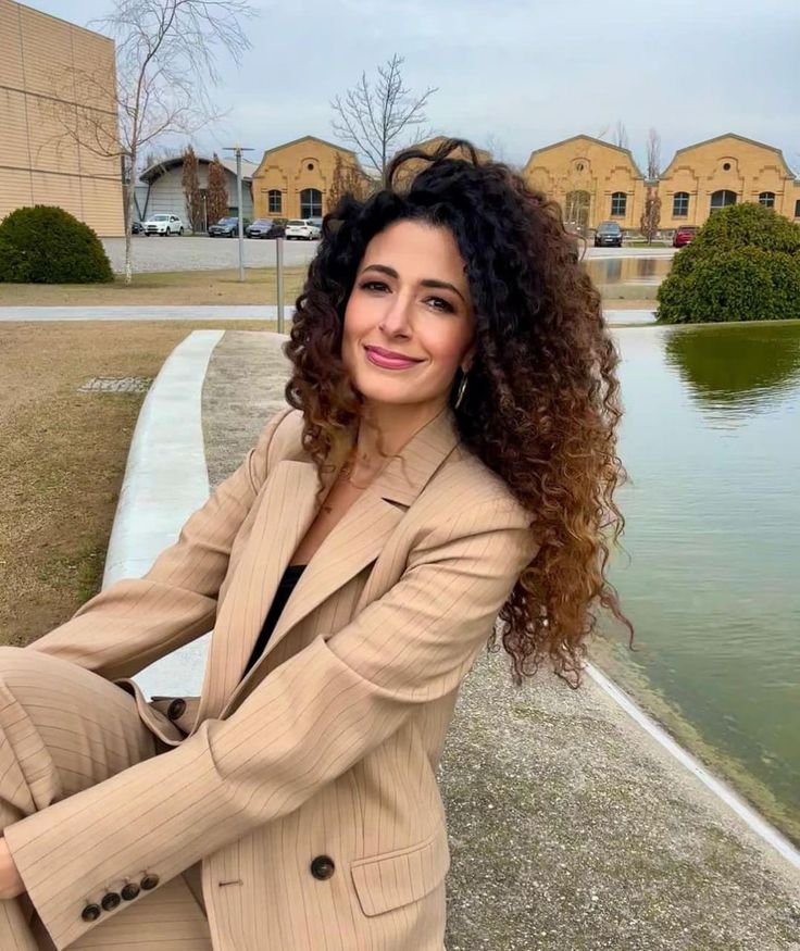 Marwa Eldesouki Figur: Was über Aussehen und Körperdaten wirklich bekannt ist Marwa Eldesouki Figur